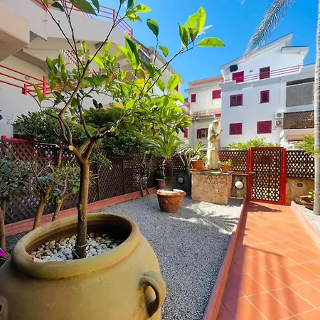 Appartamento Aurora *